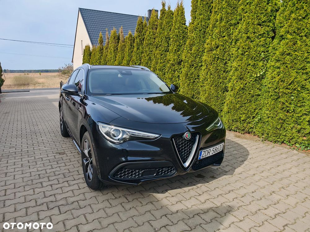 Alfa Romeo Stelvio 2.0 Turbo 16V AT8-Q4 Veloce Ti - 20