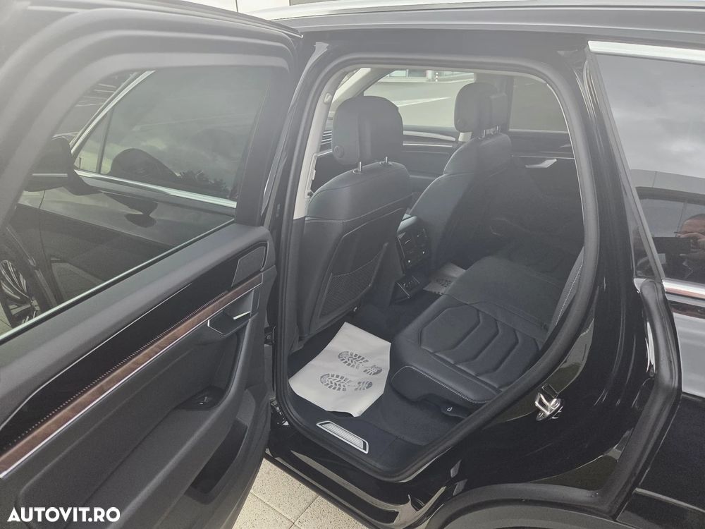 Volkswagen Touareg V6 TDI Elegance - 14