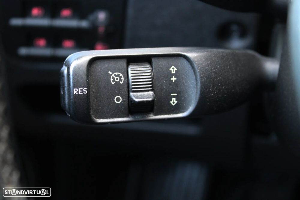 Alfa Romeo 159 1.9 JTDM 16V - 38