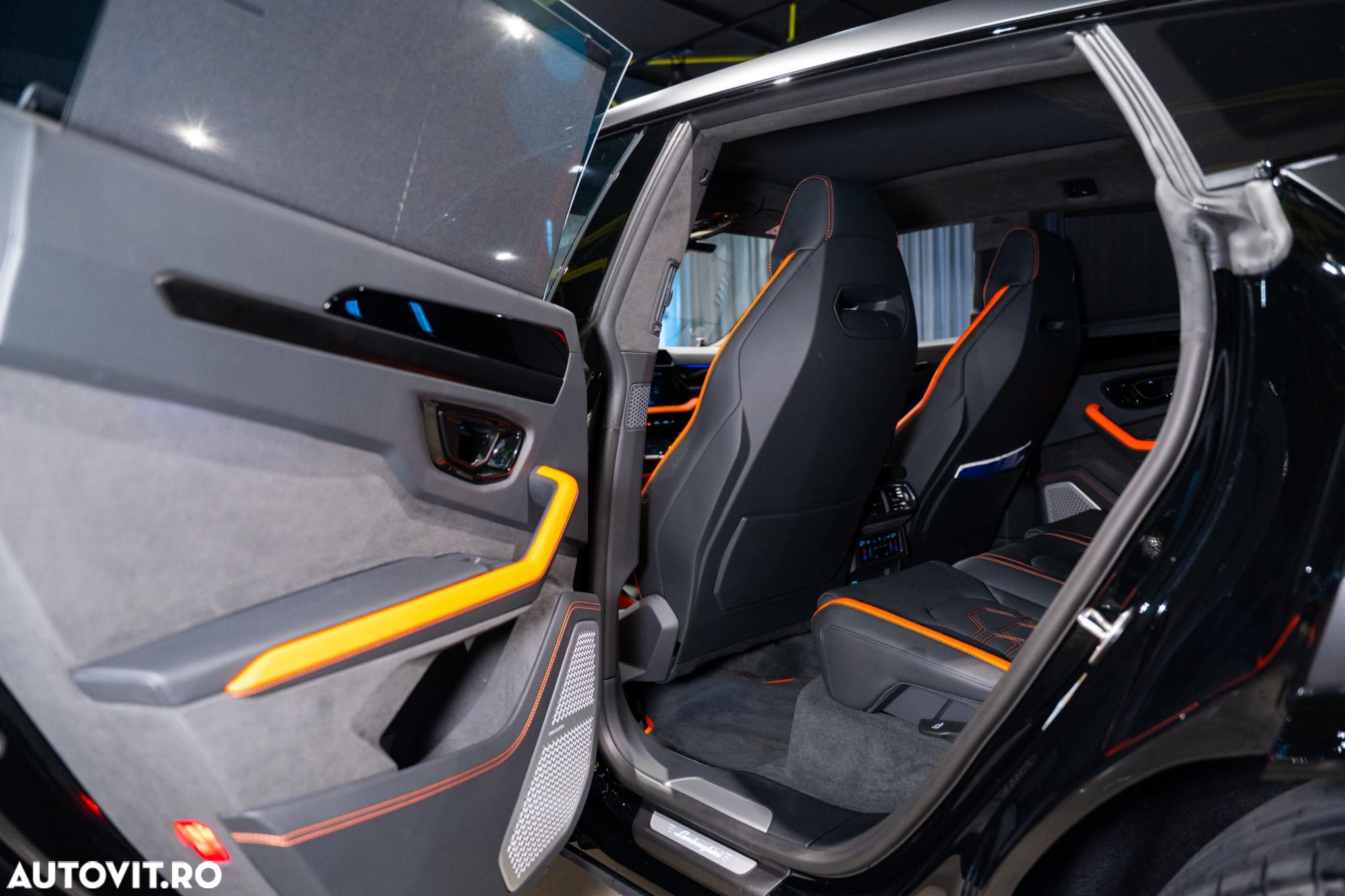Lamborghini URUS - 19