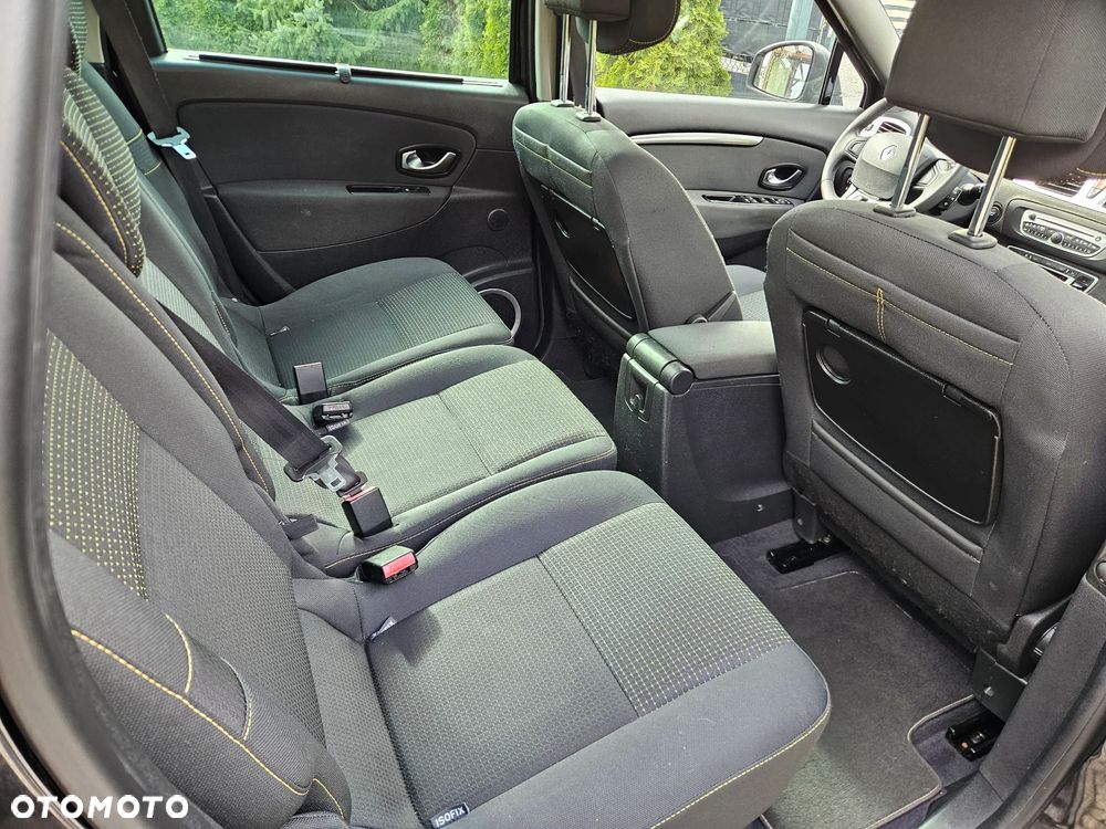 Renault Scenic TCe 130 Dynamique - 12