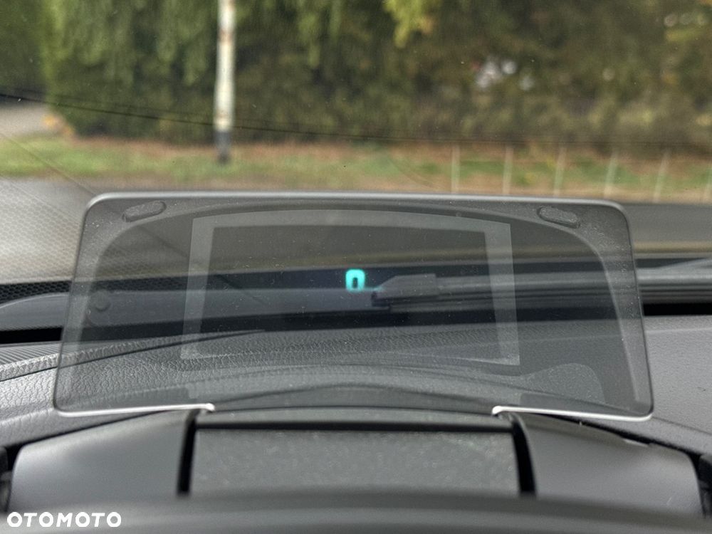 Mazda 3 SKYACTIV-G 120 Exclusive-Line - 24