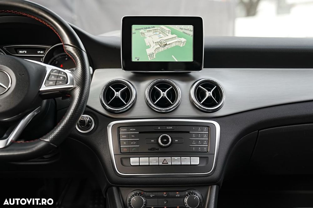 Mercedes-Benz CLA - 15