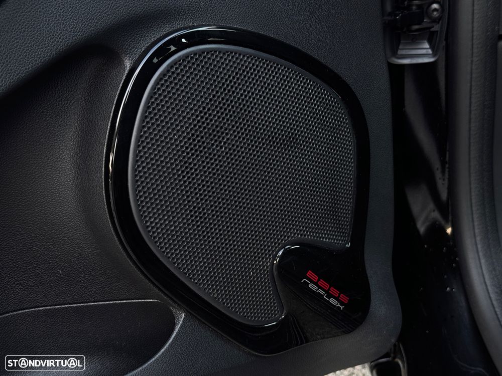 Renault Clio Sport Tourer - 17