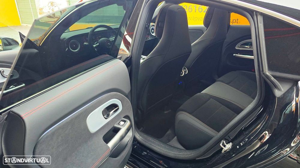 Mercedes-Benz CLA 220 - 7