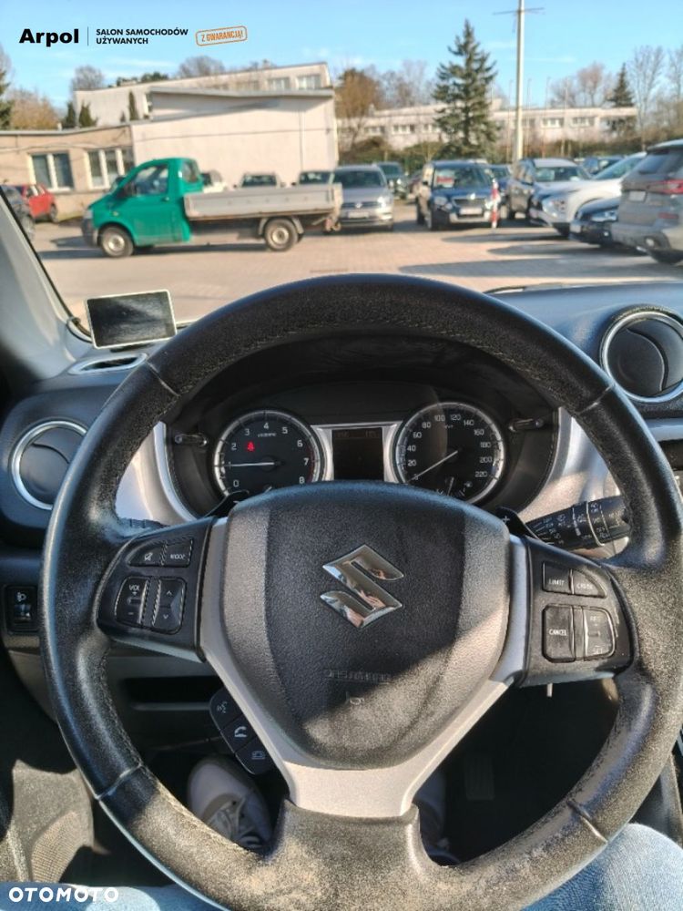 Suzuki Vitara - 12
