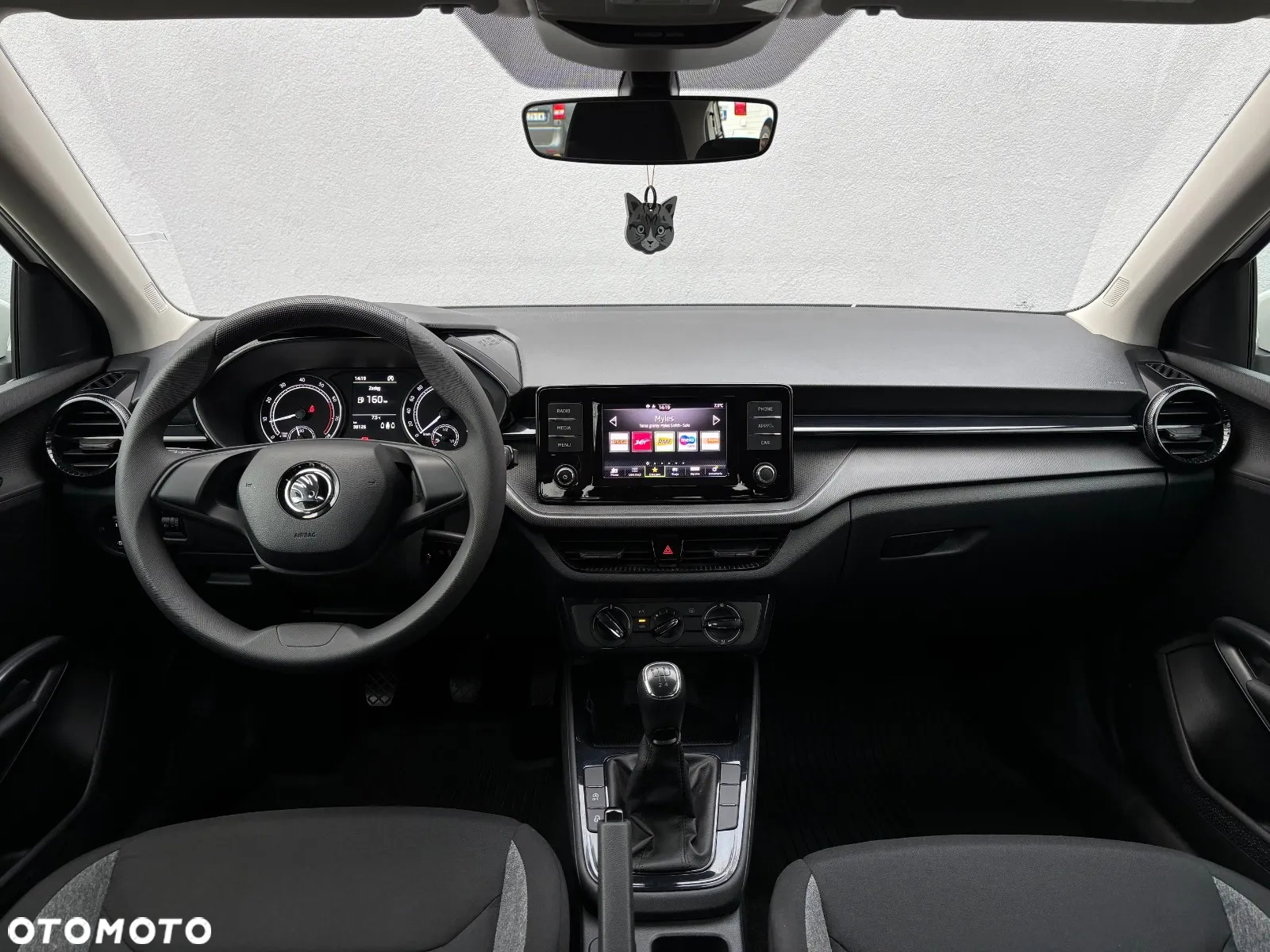 Skoda Fabia 1.0 Active - 10