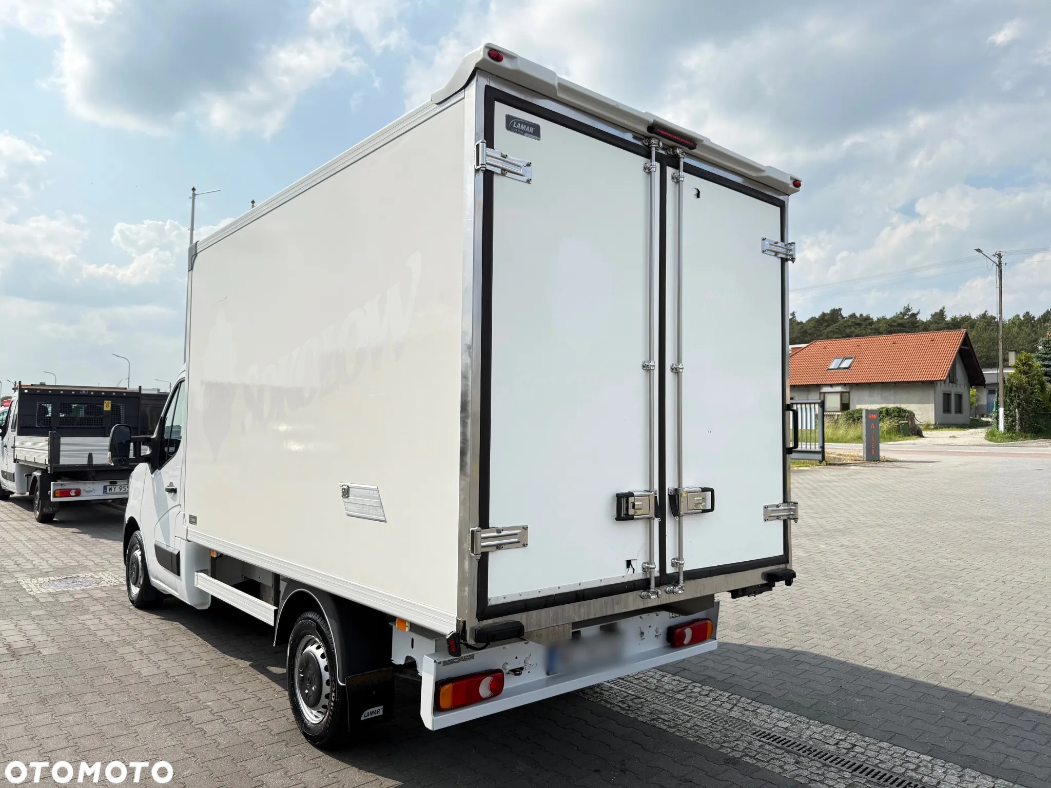 Renault Master 145 DCI Kontener chłodnia do 0C Salon PL - 3