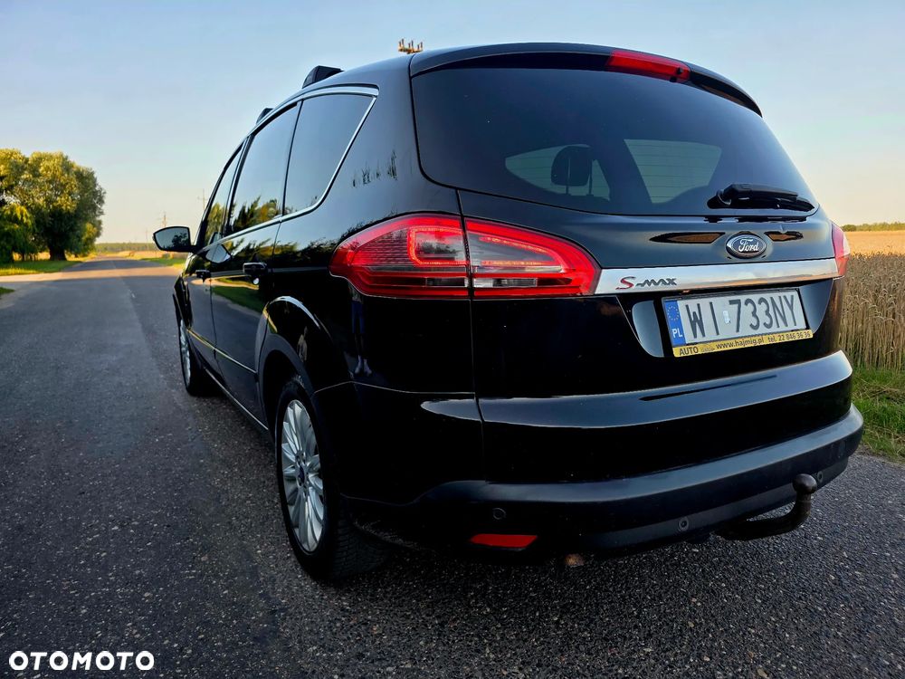 Ford S-Max - 14