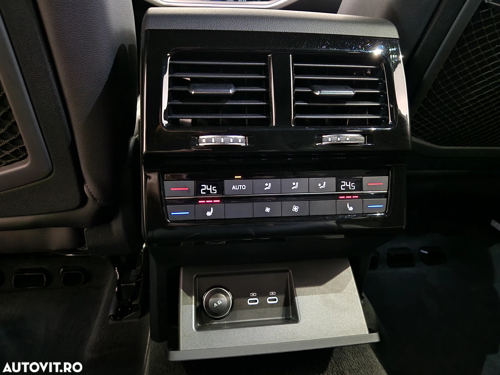 Volkswagen Touareg V6 TDI R-Style - 29