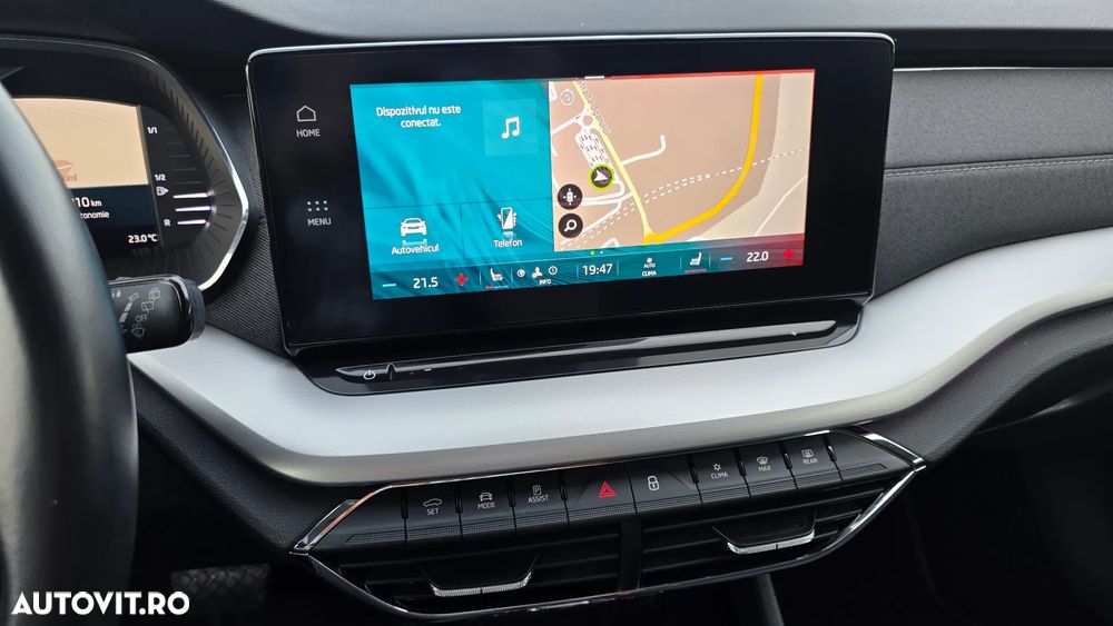 Skoda Octavia 2.0 TDI STYLE DSG - 28