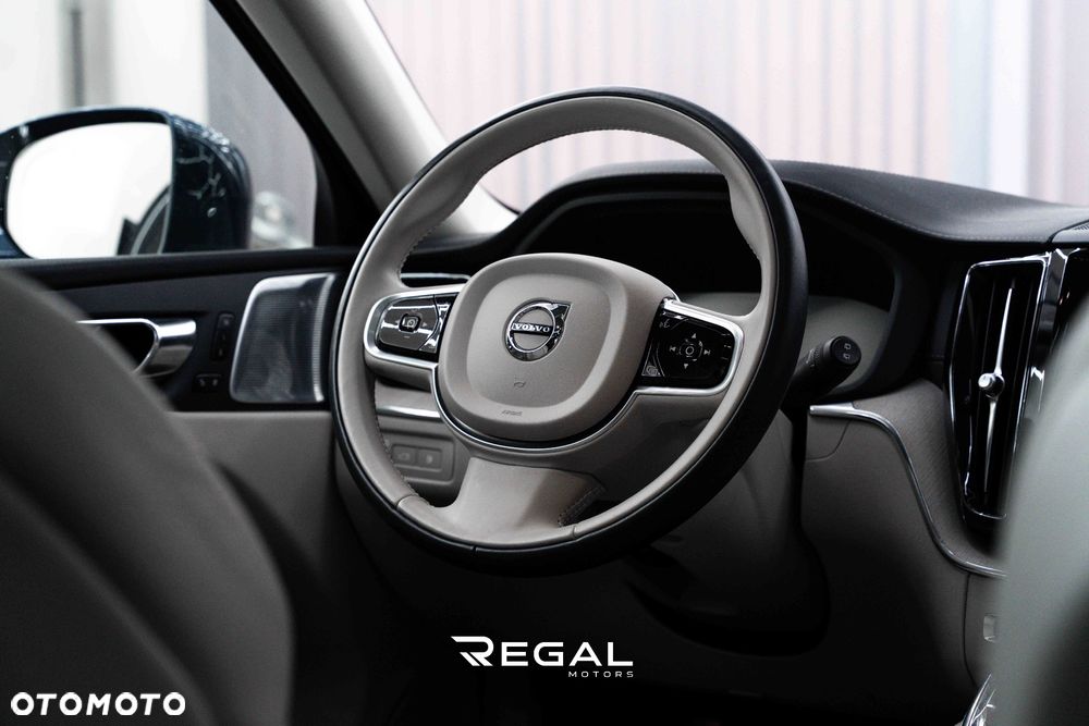 Volvo XC 60 - 29