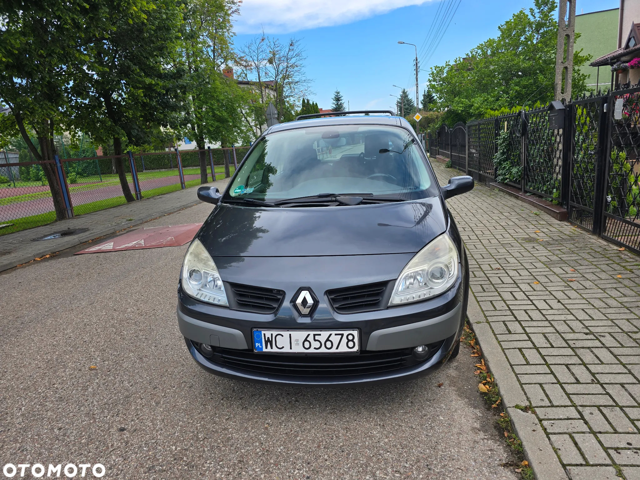 Renault Scenic - 2
