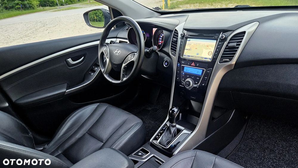 Hyundai i30 1.6 CRDi Automatik Style - 7