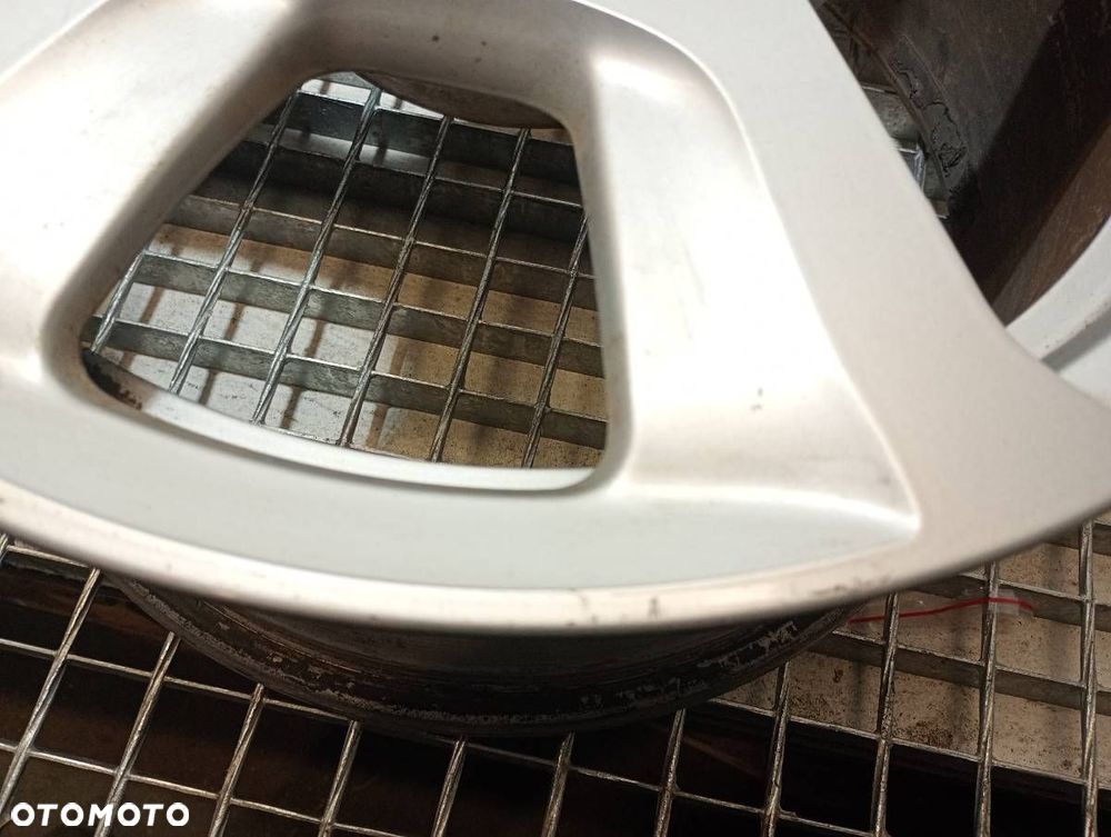 FELGI ALU 16 7.5J  5X112 66 ET  AUDI A4 B8 (8K2) 2007 - 2015 2.0 TFSI 132 kW [180 KM] benzyna 2008 - - 10