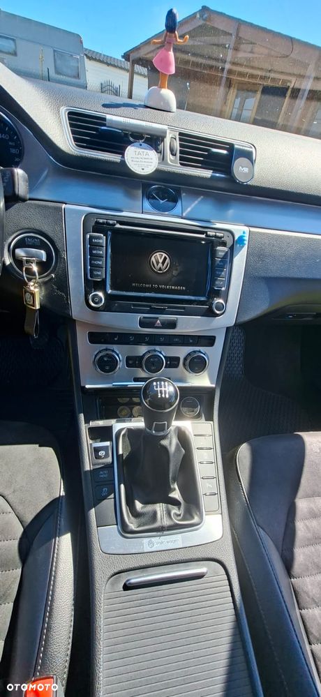 Volkswagen Passat 2.0 TDI DPF Highline - 7