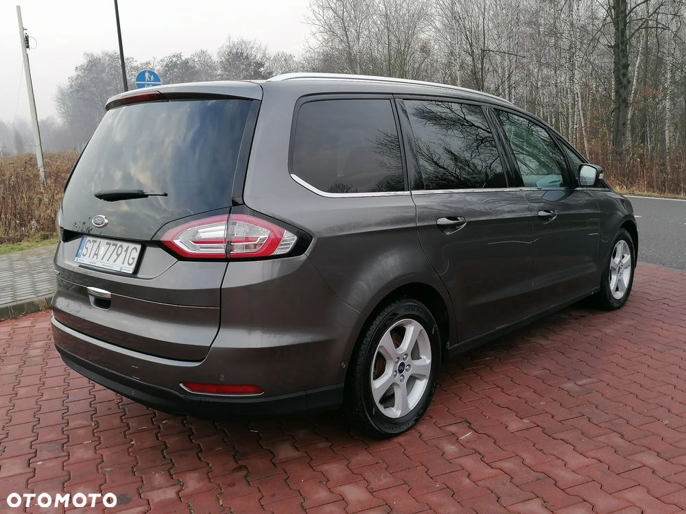 Ford Galaxy - 8