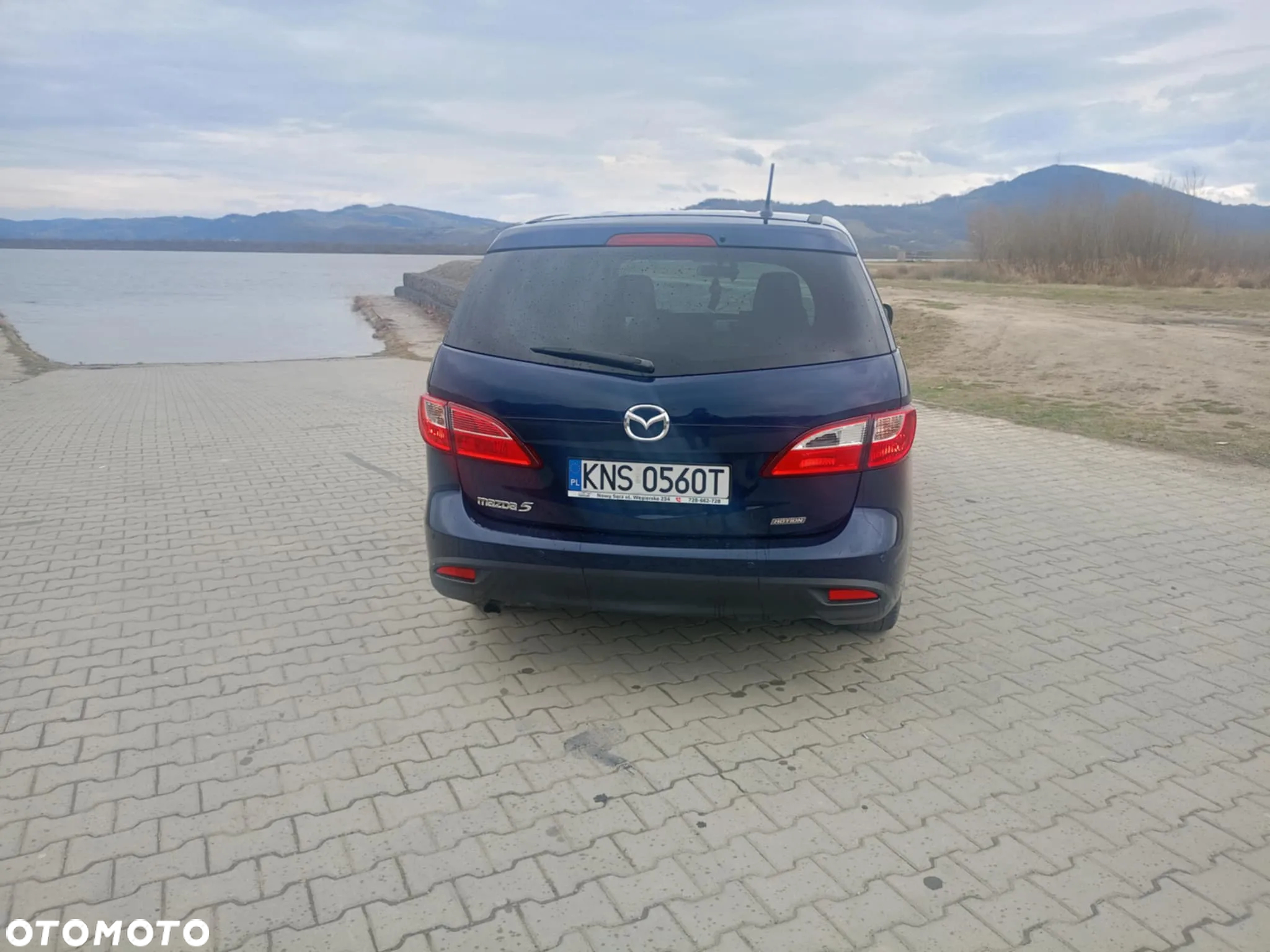 Mazda 5 - 9