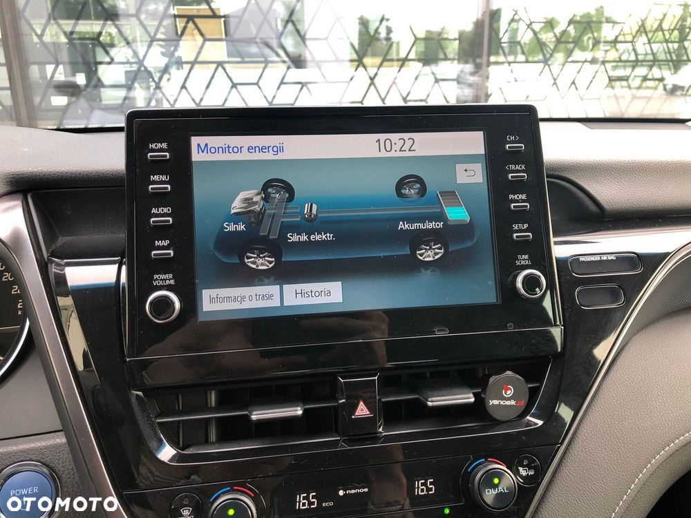 Toyota Camry 2.5 Hybrid Prestige CVT - 18