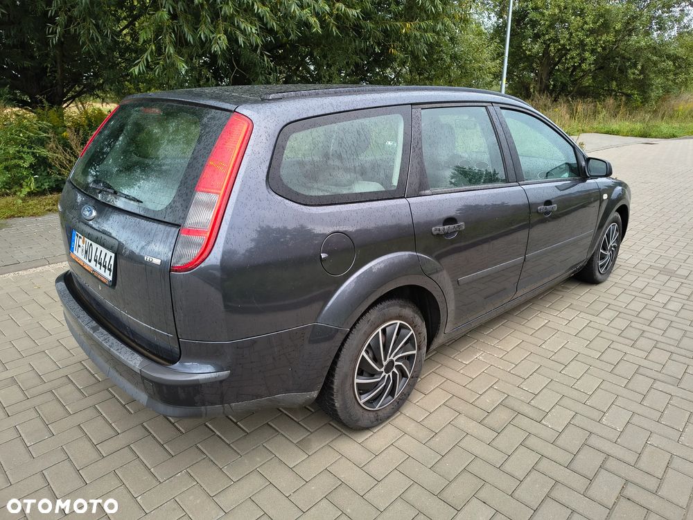 Ford Focus - 5