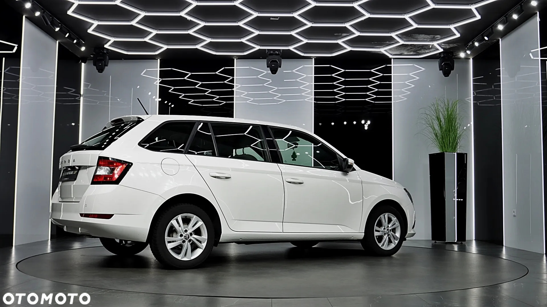 Skoda Fabia 1.0 TSI Ambition - 9