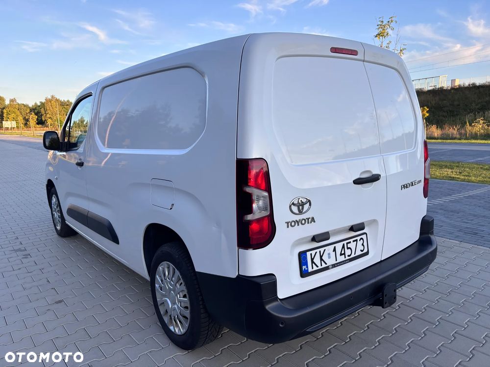 Toyota ProAce Active - 12