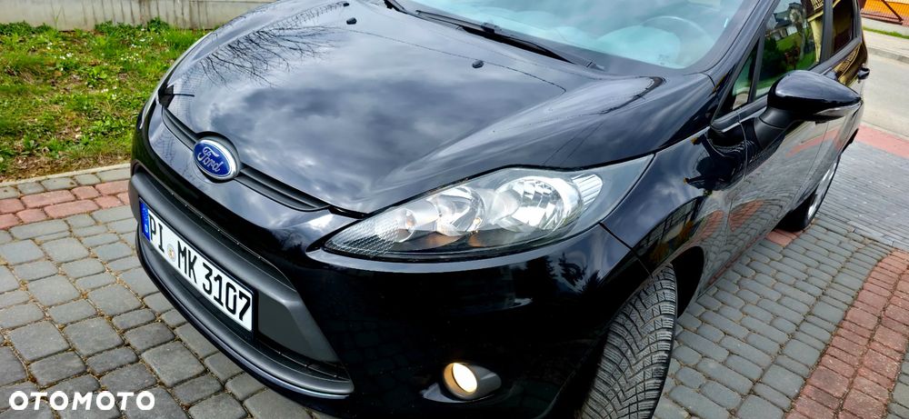 Ford Fiesta - 10