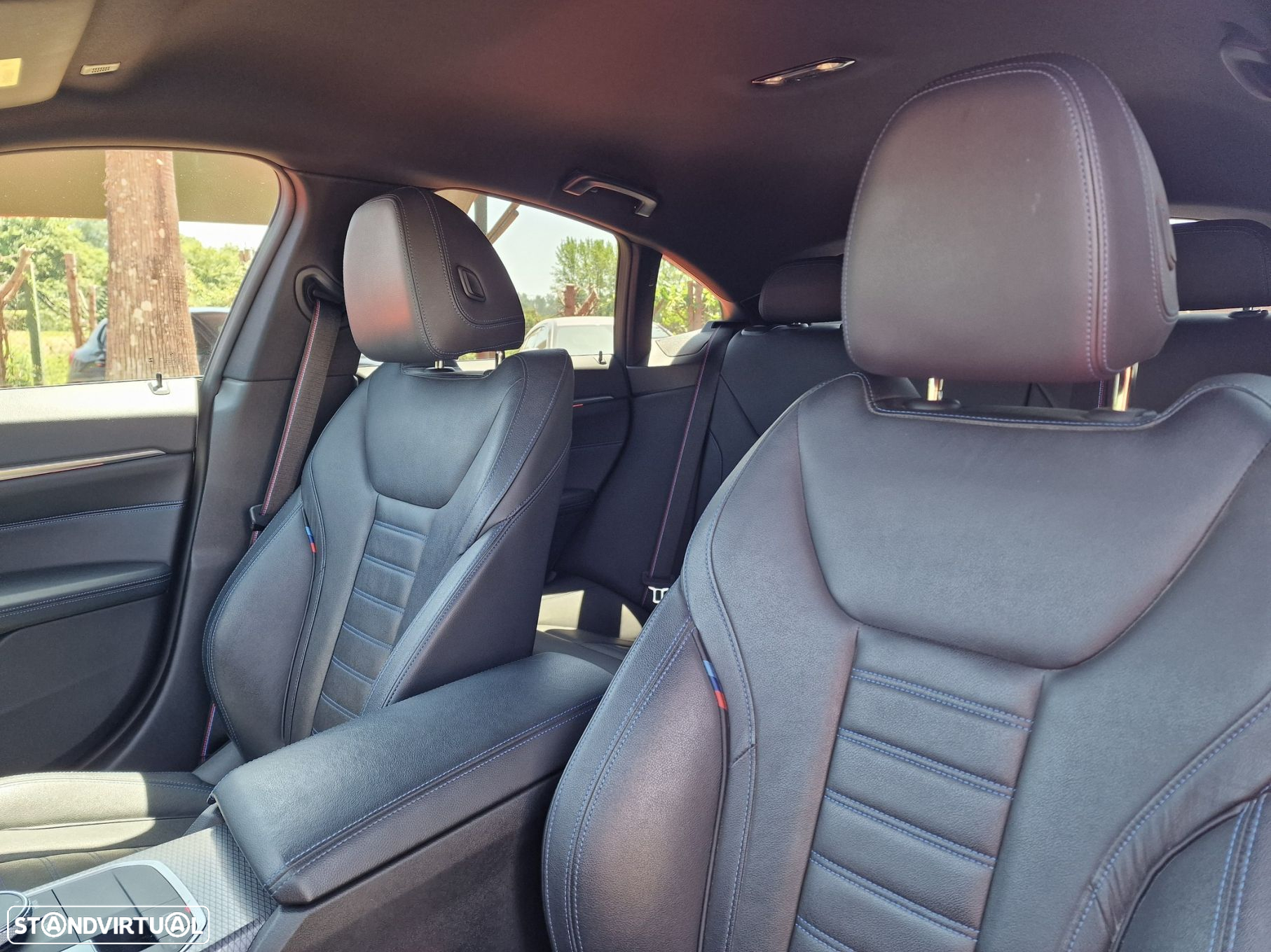 BMW i4 eDrive40 Pack Desportivo M - 15