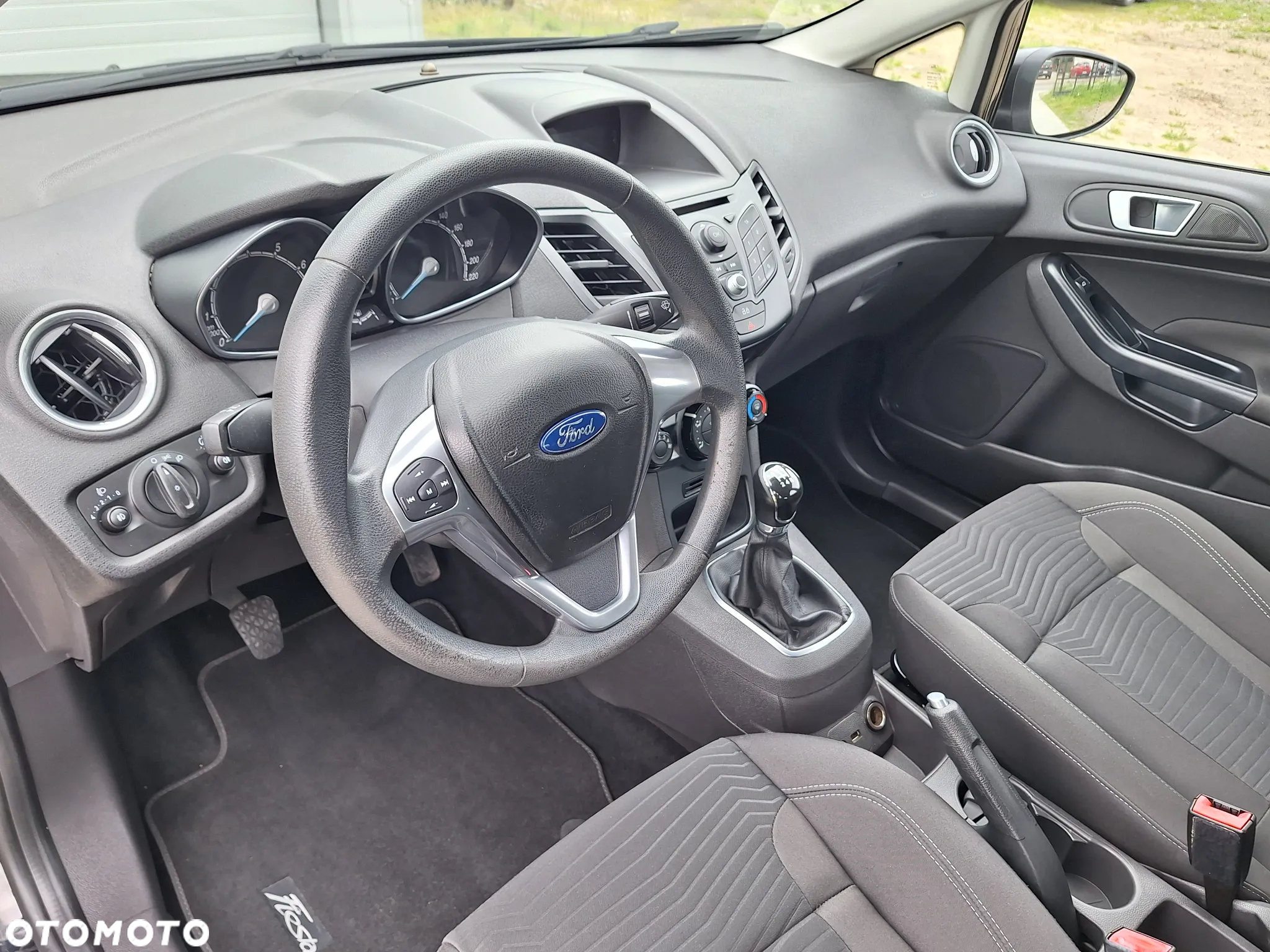 Ford Fiesta 1.25 Celebration - 10