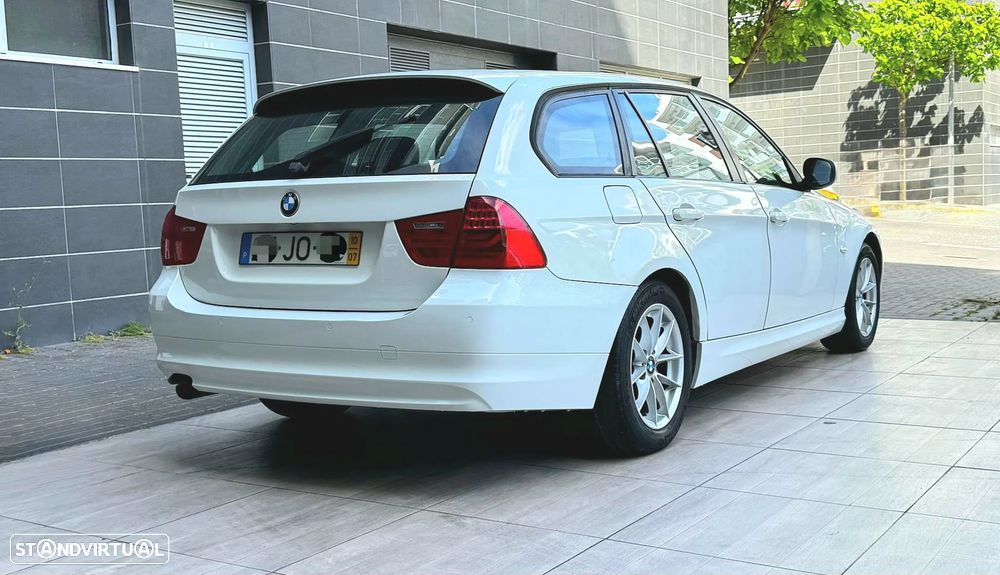 BMW 318 d LifeStyle - 6