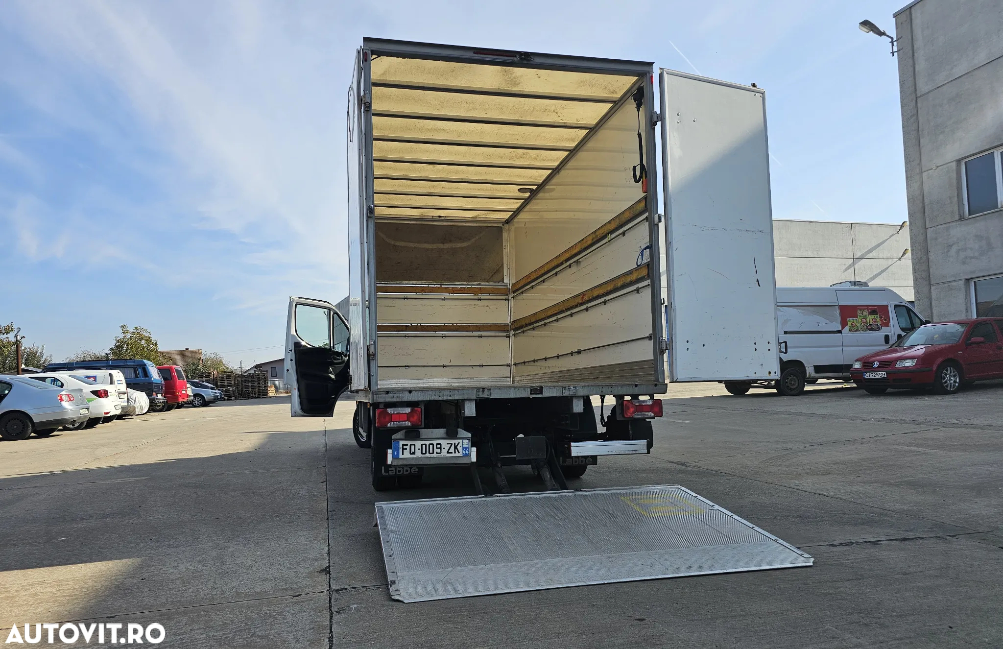 Iveco Daily 35 C14, punte dubla spate+lift - 6