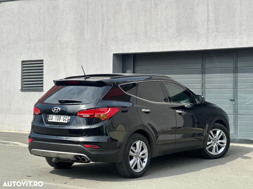 Hyundai Grand Santa Fe 2.2 CRDi ISG 4WD Aut. Luxury - 6