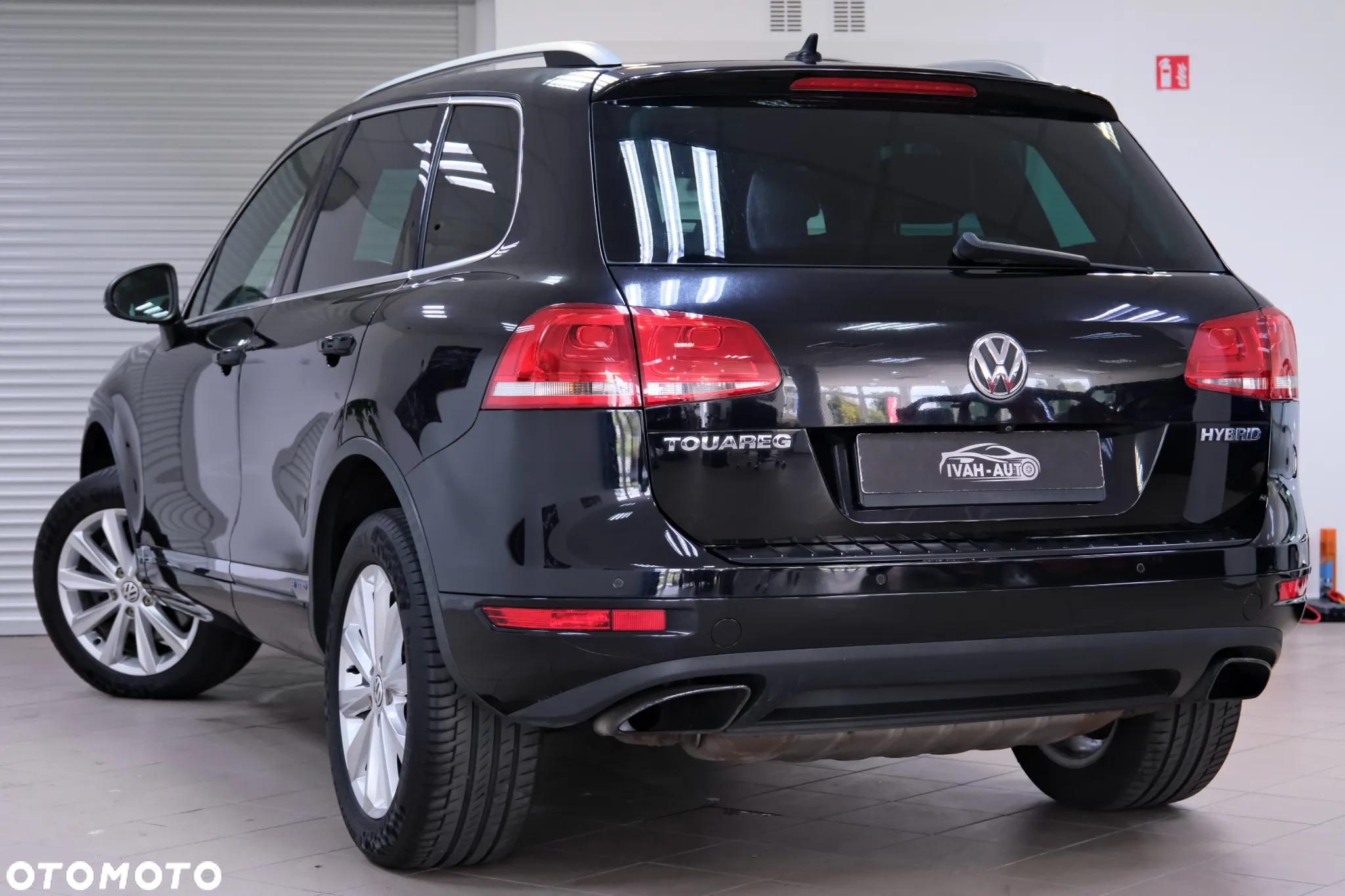 Volkswagen Touareg 3.0 Hybrid Automatik - 6
