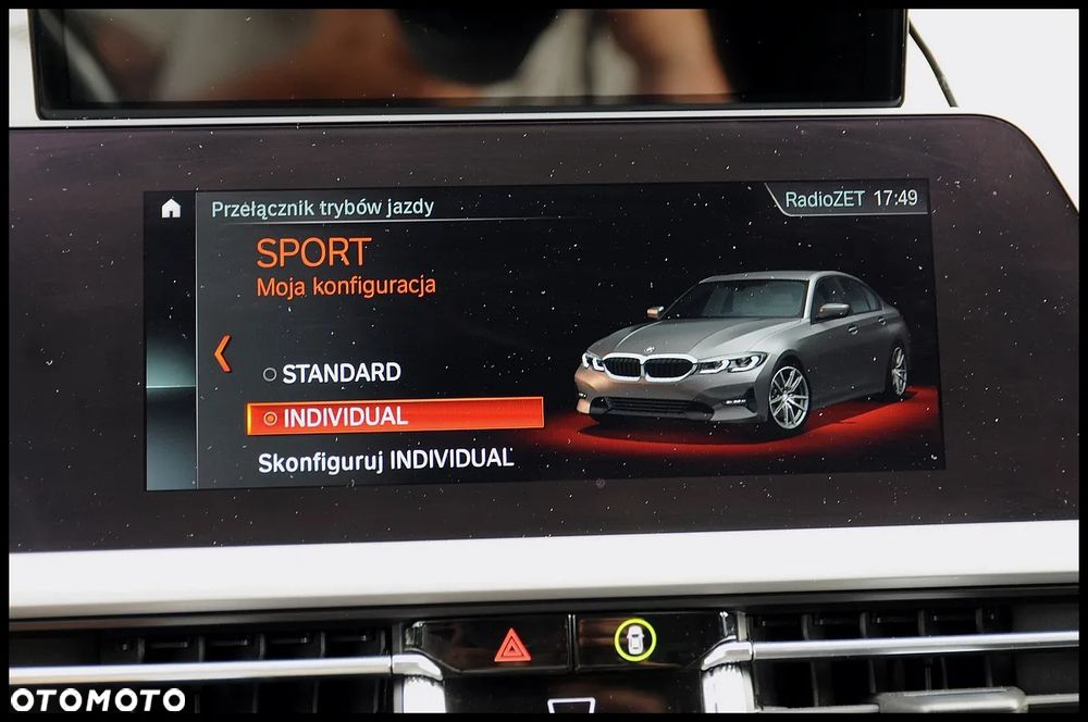 BMW Seria 3 320i - 35