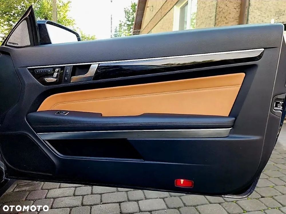 Mercedes-Benz Klasa E 350 4Matic 7G-TRONIC Performance - 21