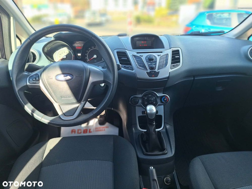Ford Fiesta 1.25 Trend - 19
