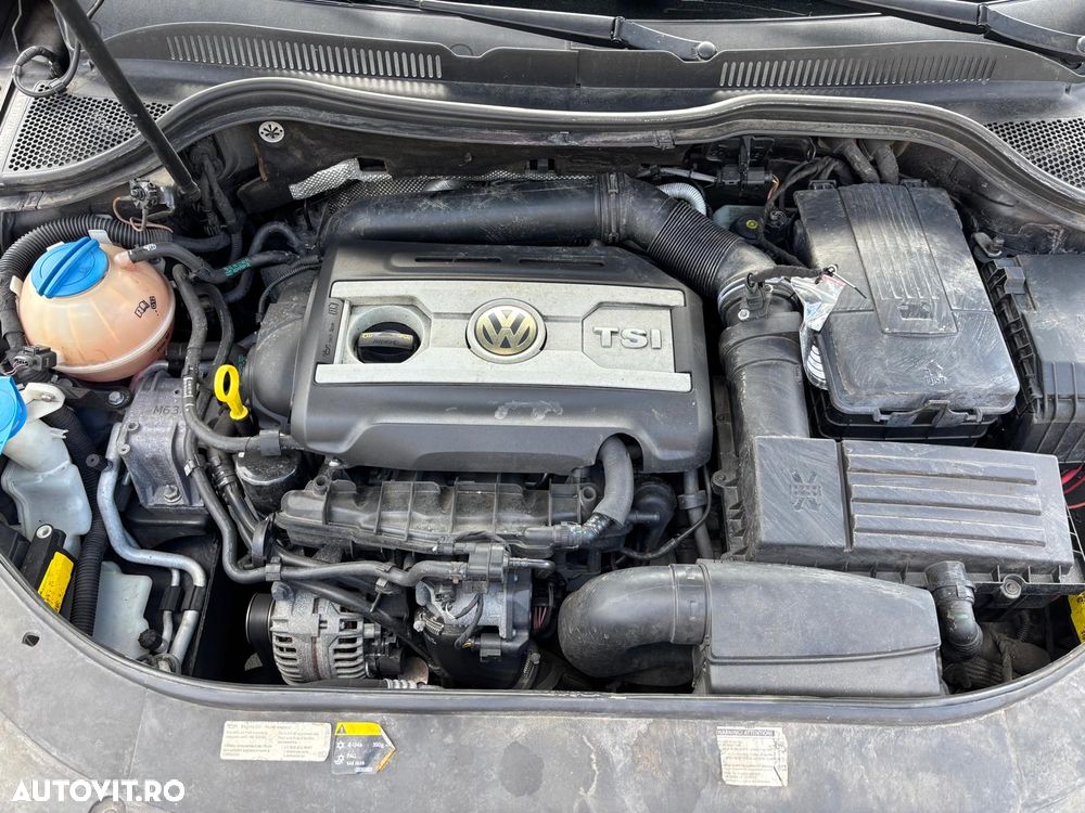 Volkswagen Passat CC 2.0 TSI DSG - 14