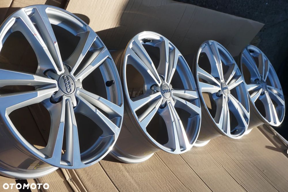 Audi 5x112 18 7,5J et51 8V0601025 BL