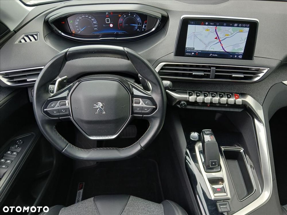 Peugeot 5008 1.6 PureTech Allure S&S EAT8 - 12