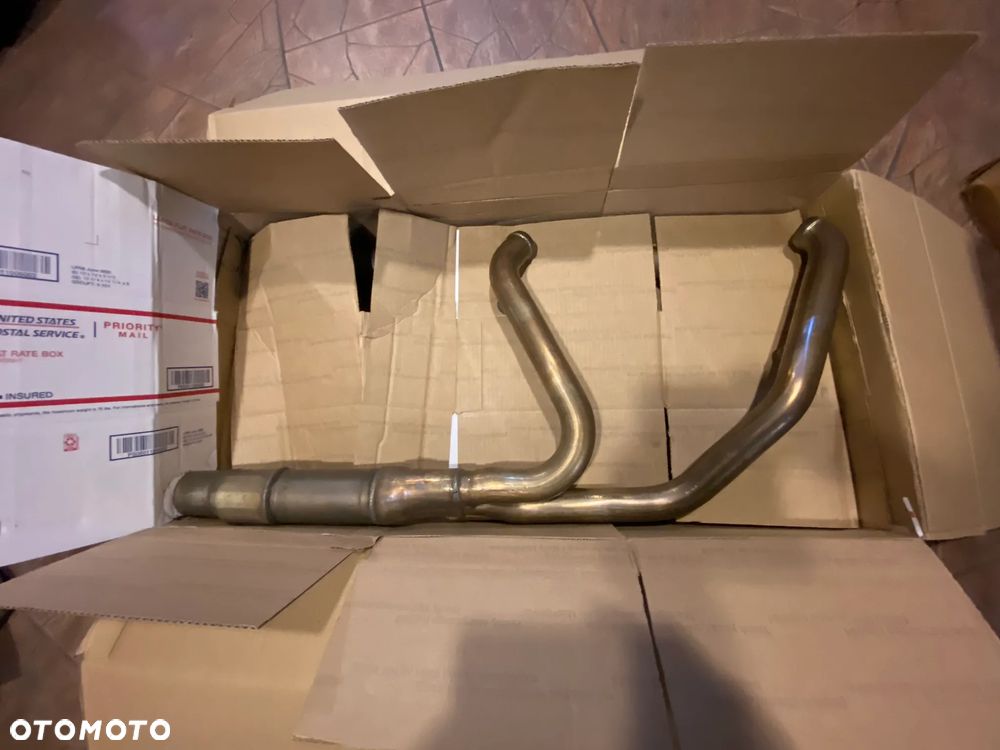 KOLEKTOR WYDECHOWY HD TOURING M8 17- - 3