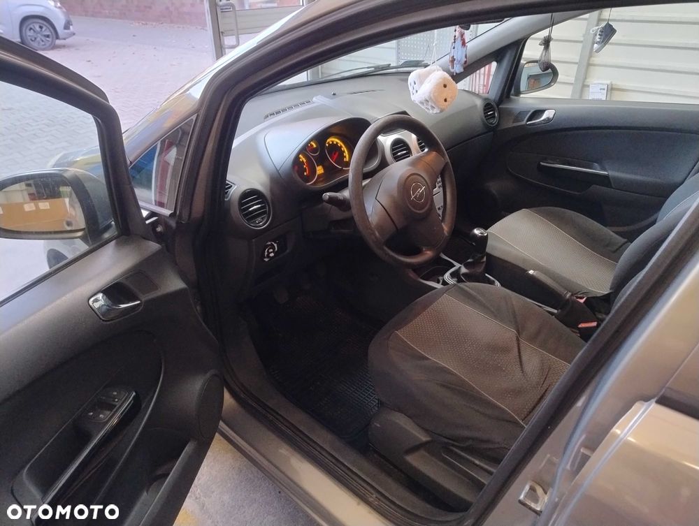 Opel Corsa - 6
