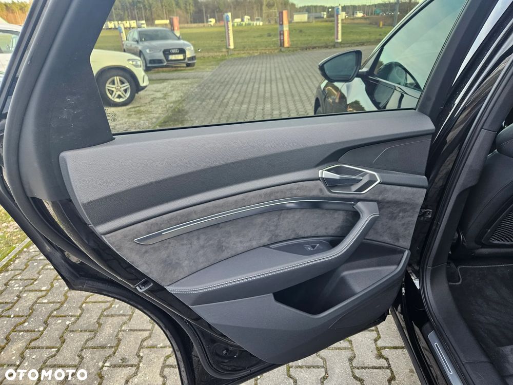 Audi e-tron 50 Quattro - 18