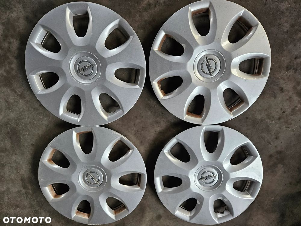 Opel Corsa D kołpak koła ,,15'' 4szt. - 1