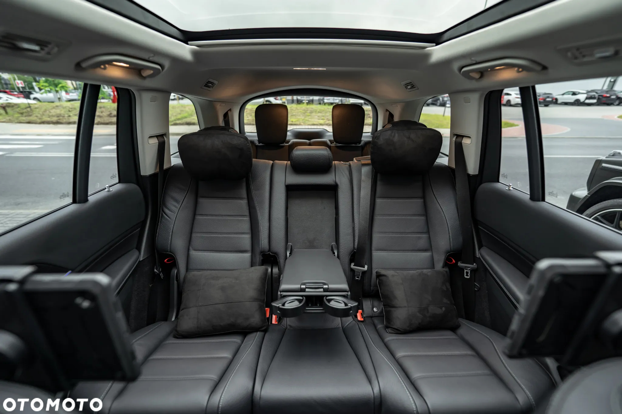 Mercedes-Benz GLS 350 d 4Matic 9G-TRONIC AMG Line Advanced Plus - 29
