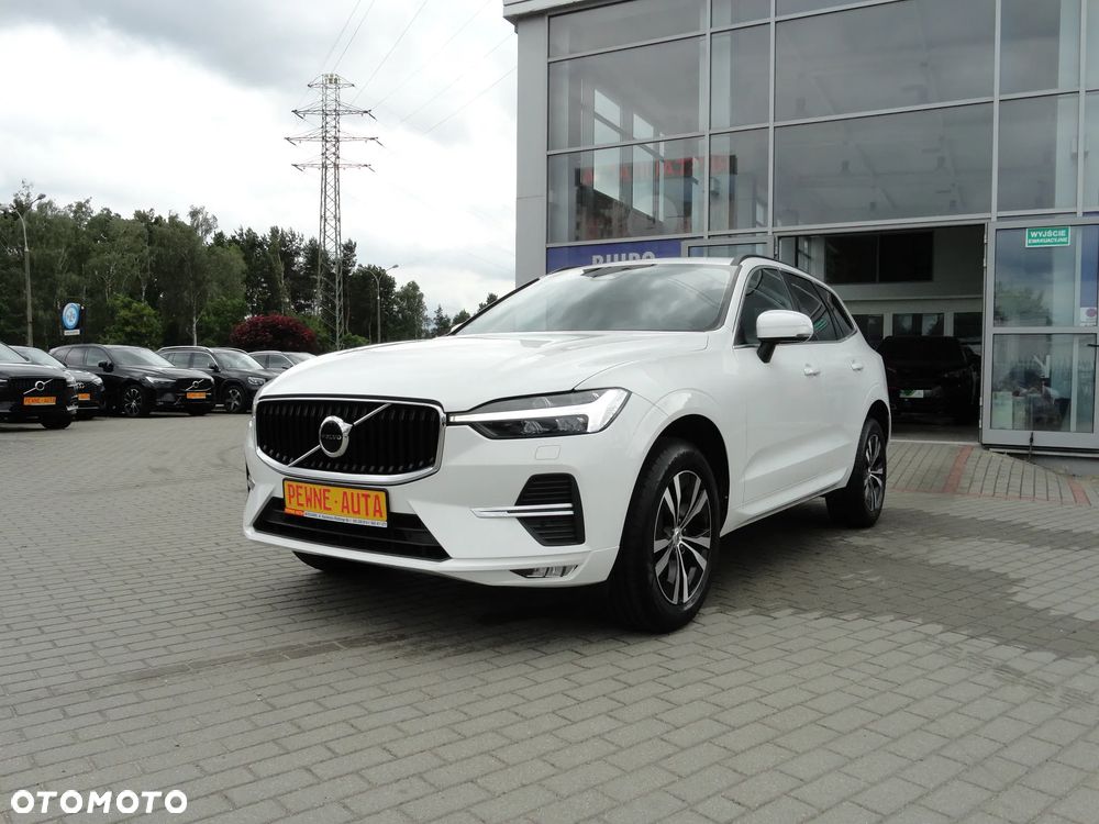 Volvo XC 60 B4 D AWD Geartronic Momentum Pro - 28