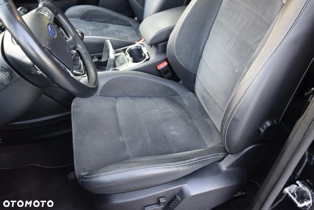 Ford S-Max 2.0 TDCi DPF Titanium - 9