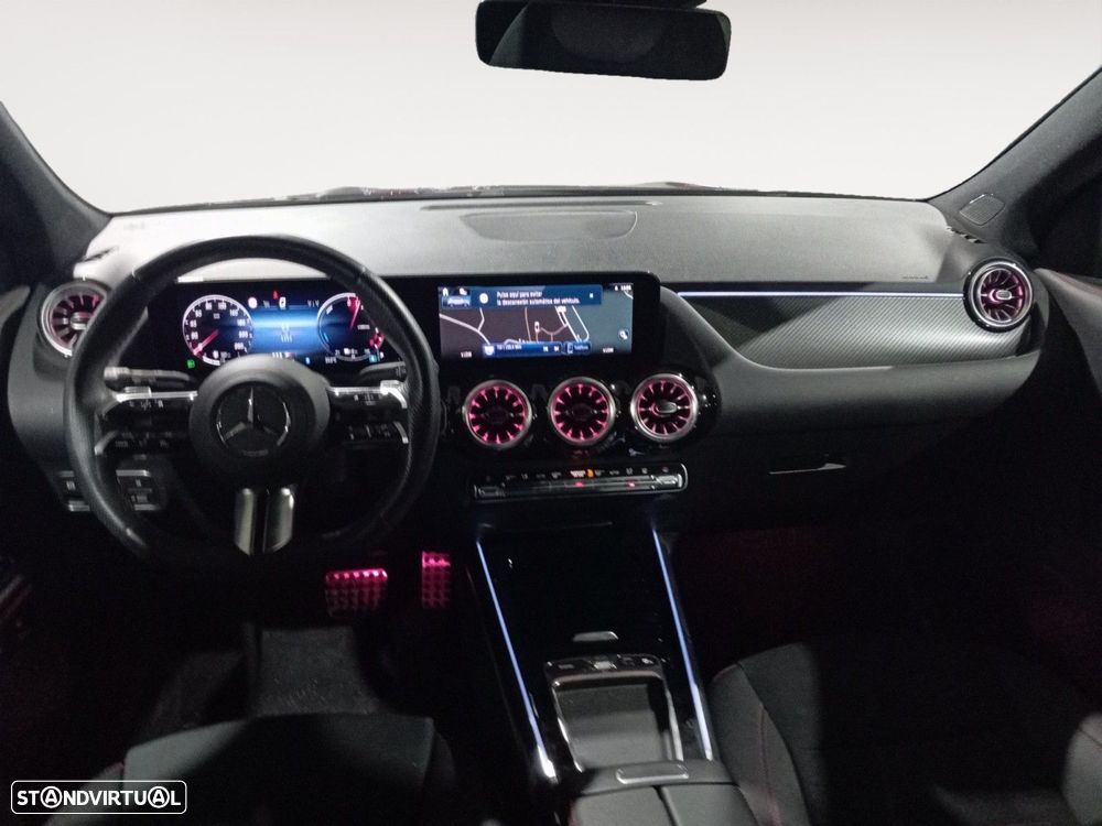 Mercedes-Benz GLA 250 e - 12