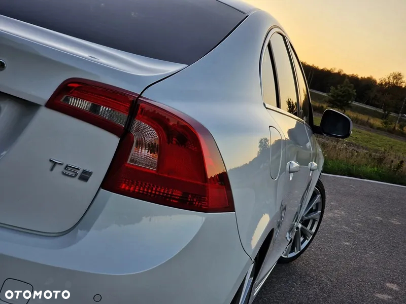 Volvo S60 T5 Geartronic Summum - 14