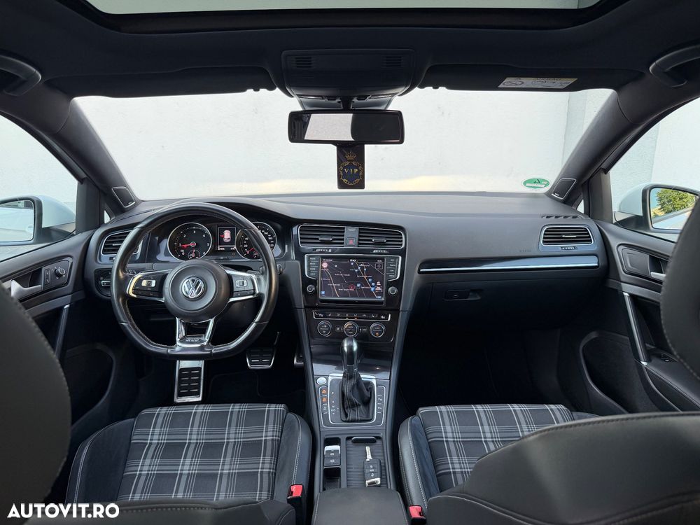 Volkswagen Golf 2.0 TDI DSG GTD - 5