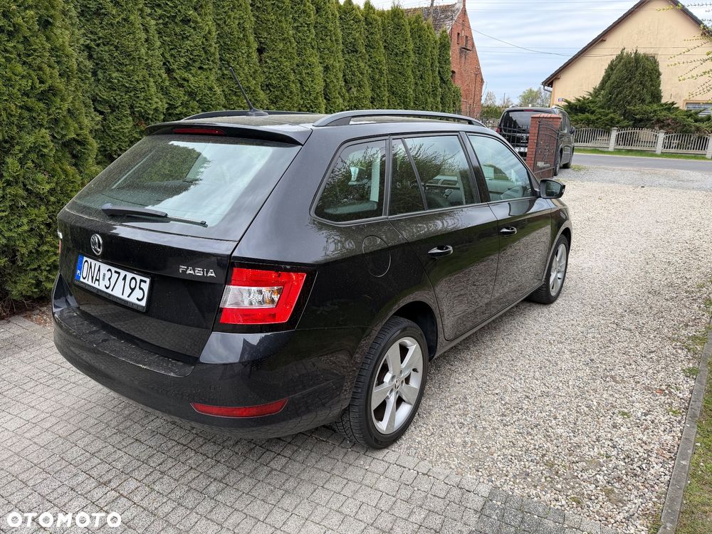 Skoda Fabia - 3